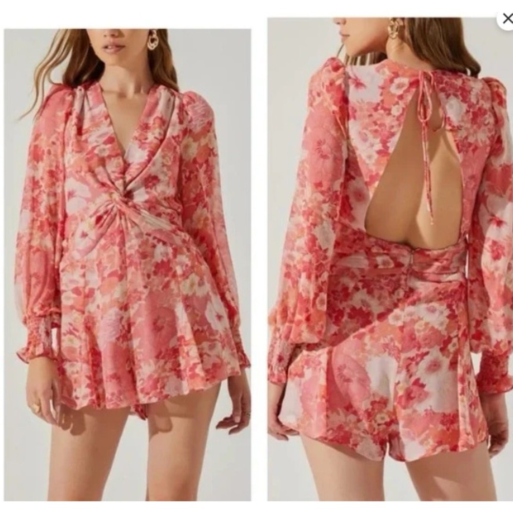Astr the Label Chiffon Romper Coral Red Floral Backless Long Sleeves, Medium